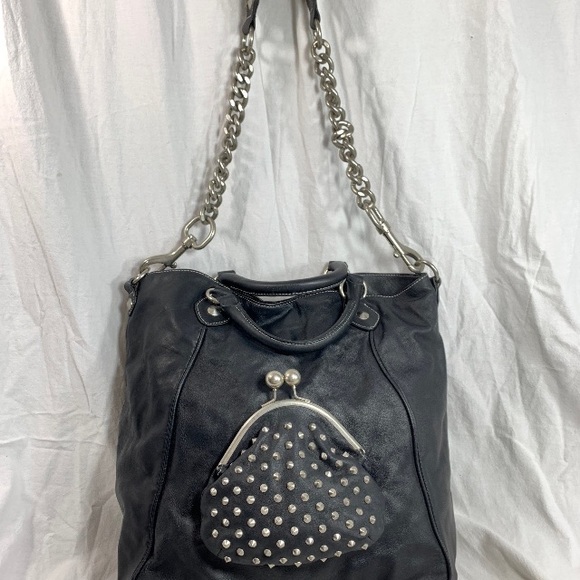 Vintage Betsy Johnson leather kiss lock bag. - Picture 2 of 4